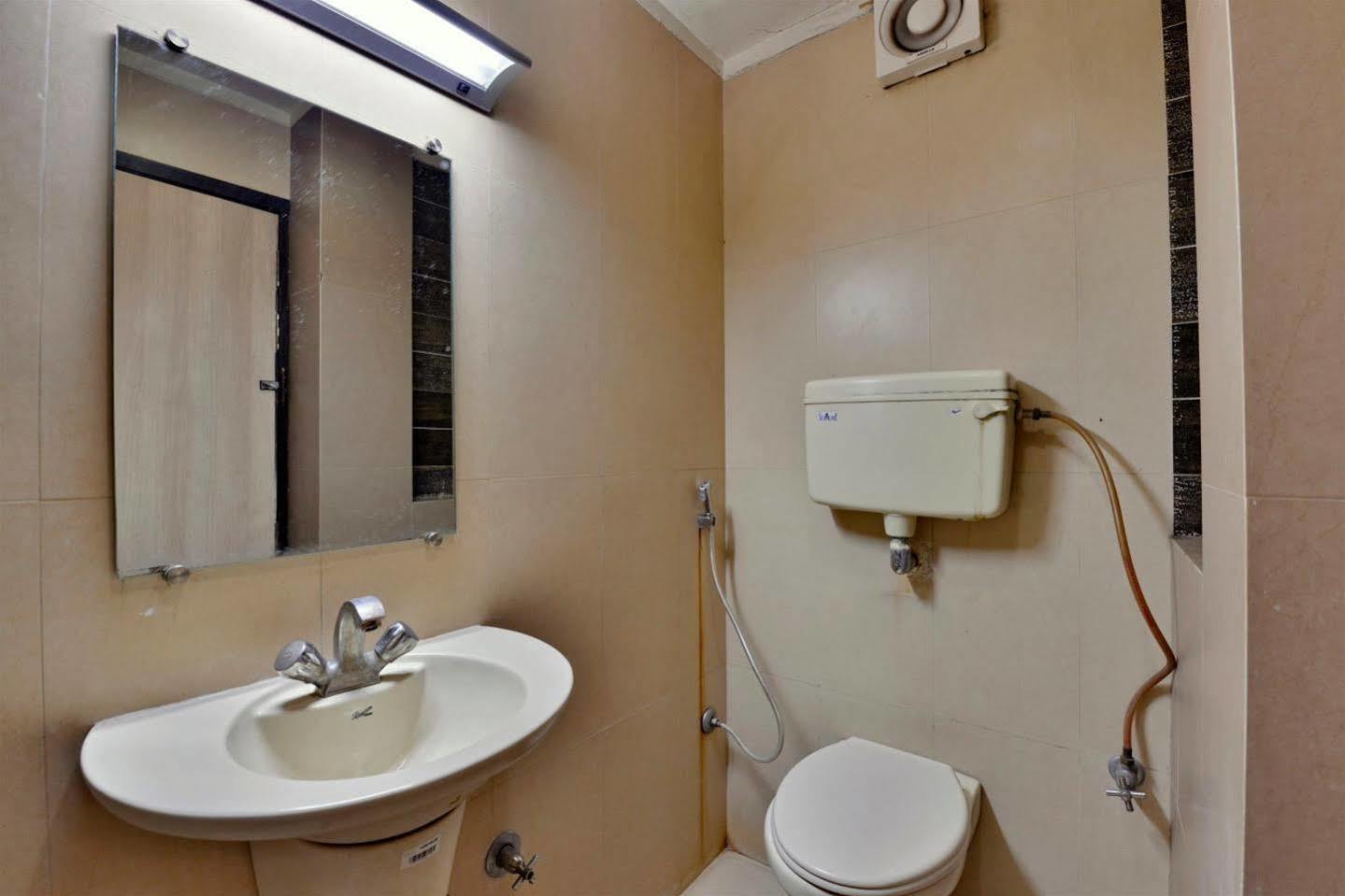 Hotel Kanishka Rāipur Exteriér fotografie