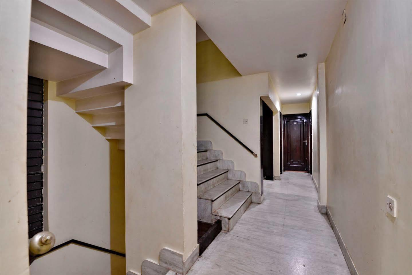 Hotel Kanishka Rāipur Exteriér fotografie